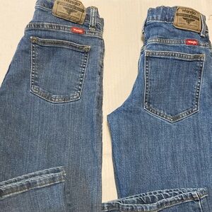 Wrangler Classic Blue Jeans with Red Tag